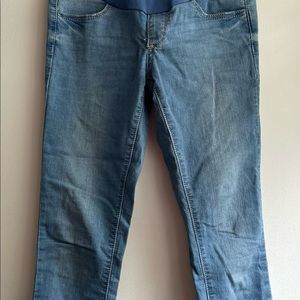 Light Denim, full-panel, maternity jean, ankle length
